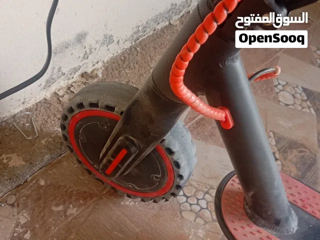 للبيع سكوتر كهربائي سرعه 99