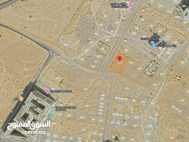 أرض سكني تجاري بموقع مميز في الرسيل (الخوض)، المنطقة االمقابلة لجامعة السلطان قابوس - نسبة البناء