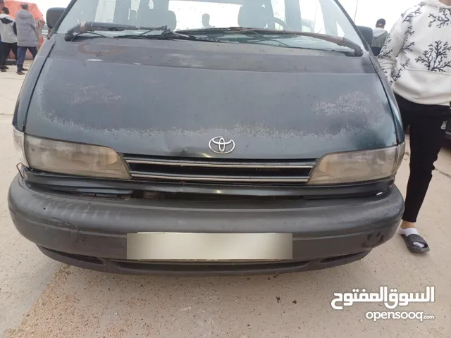 Used Toyota Previa in Zawiya