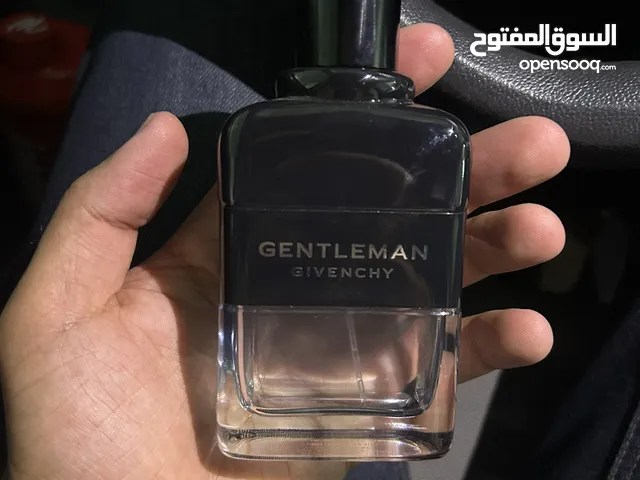 علبة عطر فاضية من جيڤينشي جينتل مان Gentelman