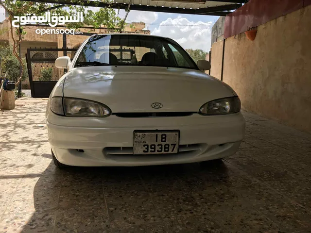 اكسنت موديل 96 بحاله ممتازه جدا لاتحتاج الى صيانه