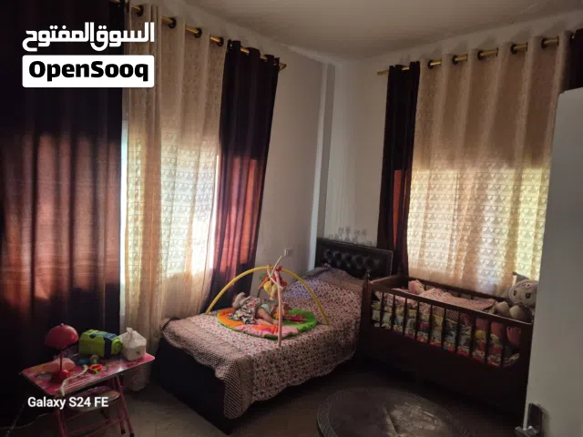 شقة في الاخضر للبيع