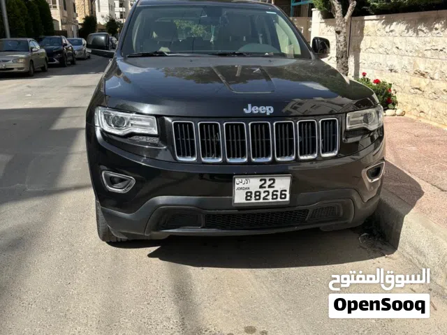 2015 جيب جراند شيروكى Laredo