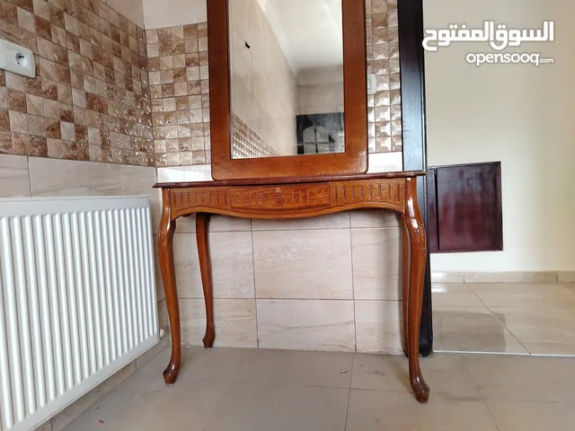مدخل طاوله مع مرأه (كونسل )