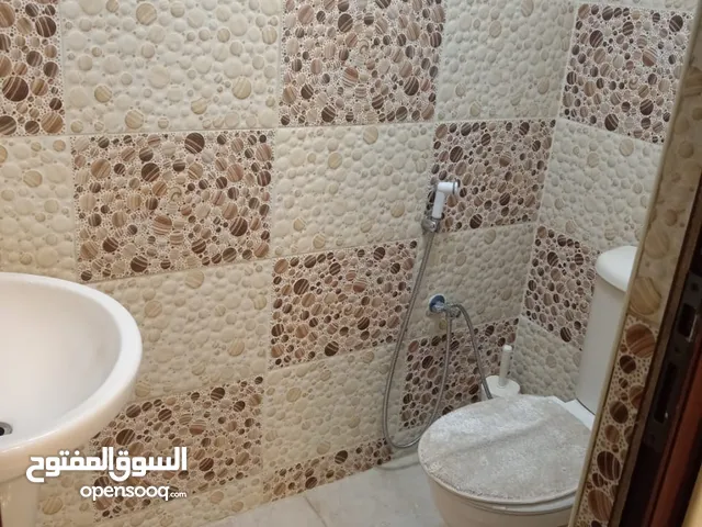 بيت للبيع في ضاحية القدس