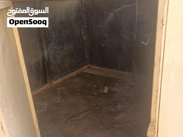 شيلة كلب للبيع