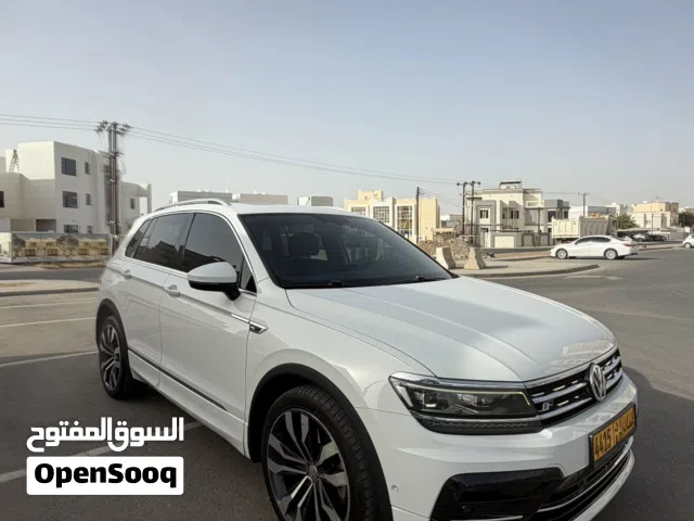 2020 Volkswagen Tiguan R-Line