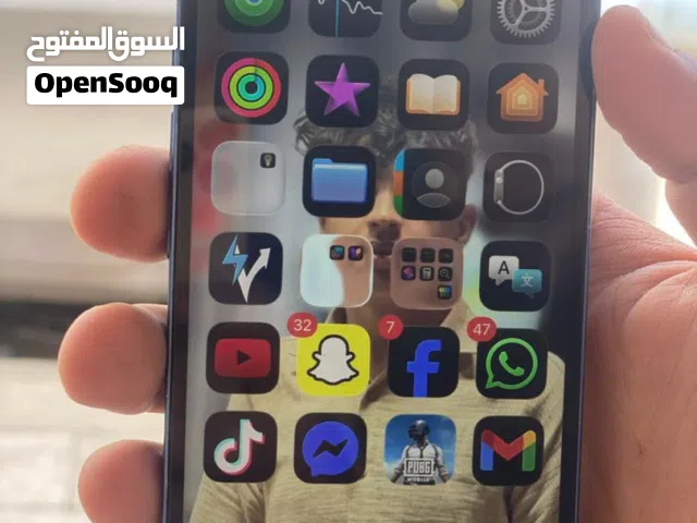 آيفون 13 عادي للبيع نضيف نقال