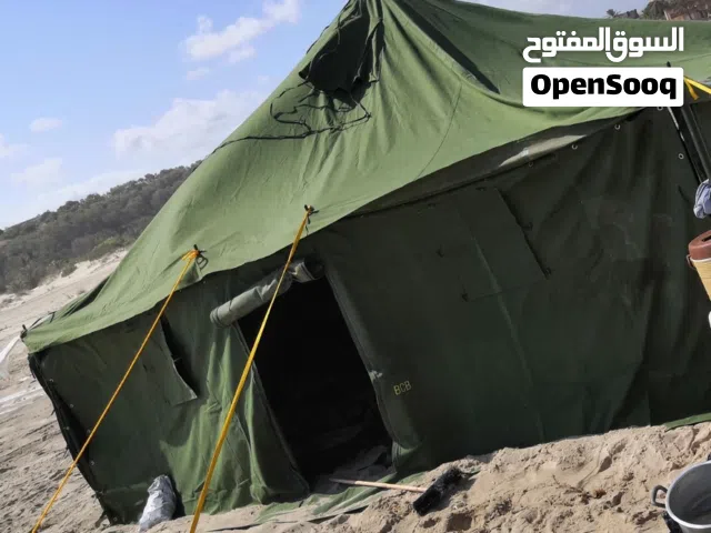خيمة خضرا مشمعة