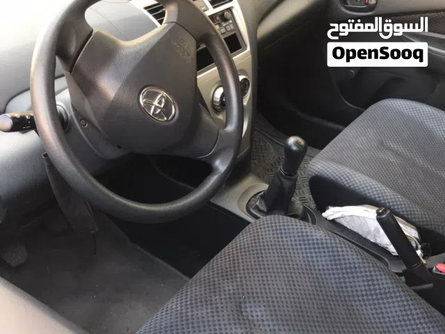 تويوتا يارس للبيع 2008