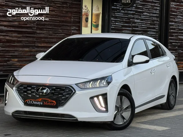 Hyundai IONIQ HYBRID كفالة على البطارية لغاية 2029 من الوكالة عداد قليل اصلي ،بحالة الوكالة !