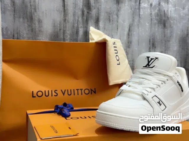 حذاء لوي فيتون (Louis Vuitton) أصلي جديد تماماً - مقاس 42.5