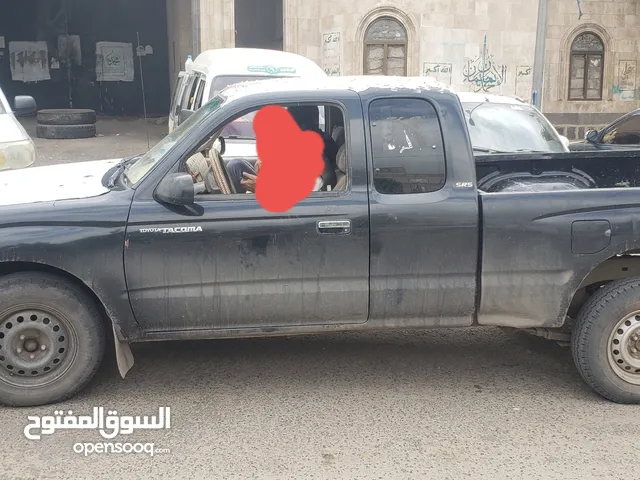 Used Toyota Hilux in Sana'a