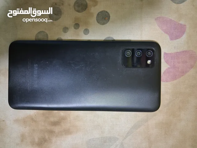 هاتف سامسونج A03s استعمال خفيف معاه السيريال و اوراقه و جراب بدون شاحن