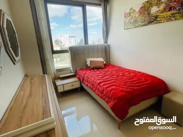 90 m2 1 Bedroom Apartments for Rent in Ramallah and Al-Bireh Al Manara