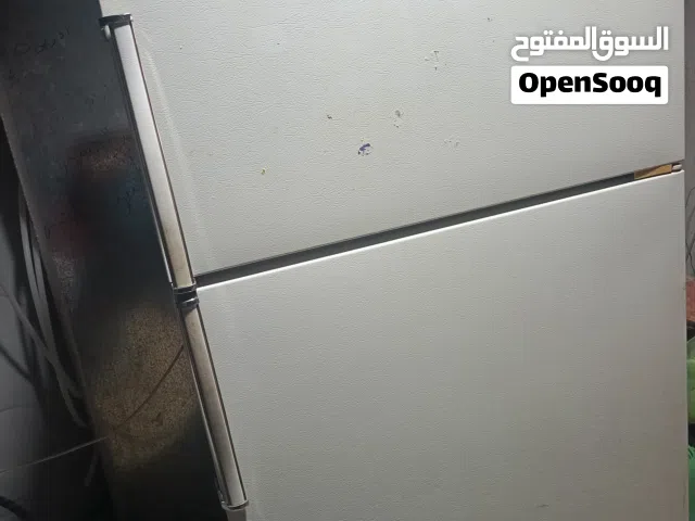 ثلاجه امريكي بحاله جيده