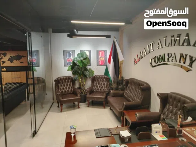 مكتب تجاري للايجار في شارع مكة