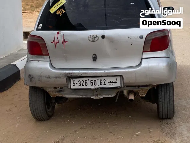 2004 تويوتا يارس SE