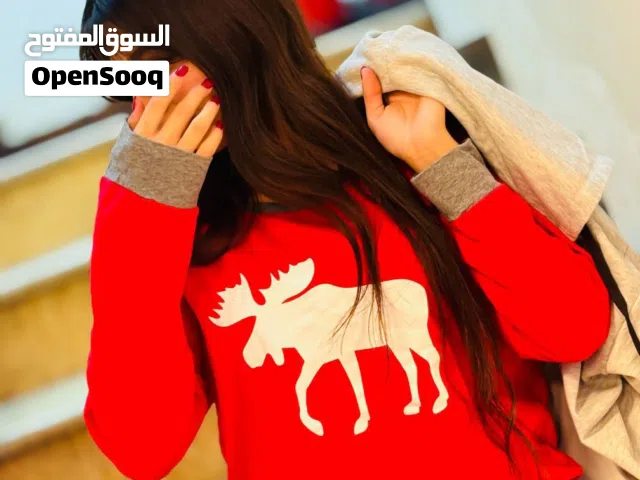 موديلات كرسمس     أناقة شتوية بنكهة الكرسمس  لأن الكرسمس يستاهل الأجمل   تيشيرت خامة فان