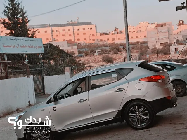 Hyundai Tucson 2015 in Hebron