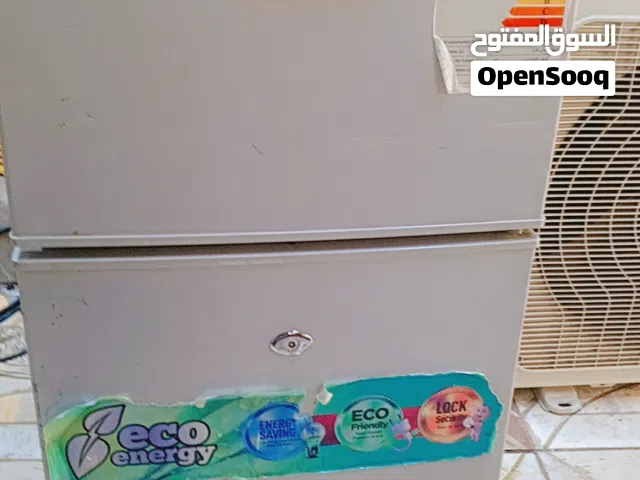 ثلاجه نضيفه باله صغيره ضمان سبوع