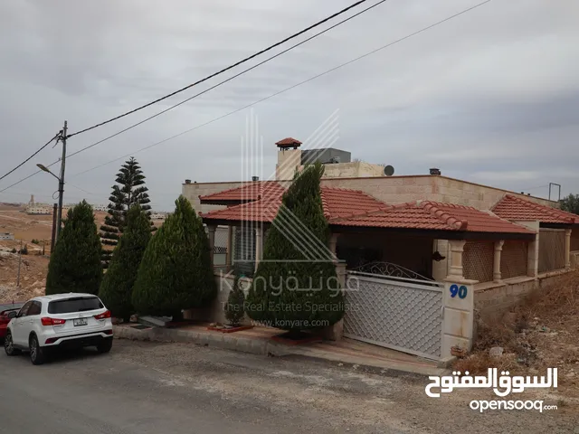 300 m2 3 Bedrooms Villa for Sale in Amman Tabarboor