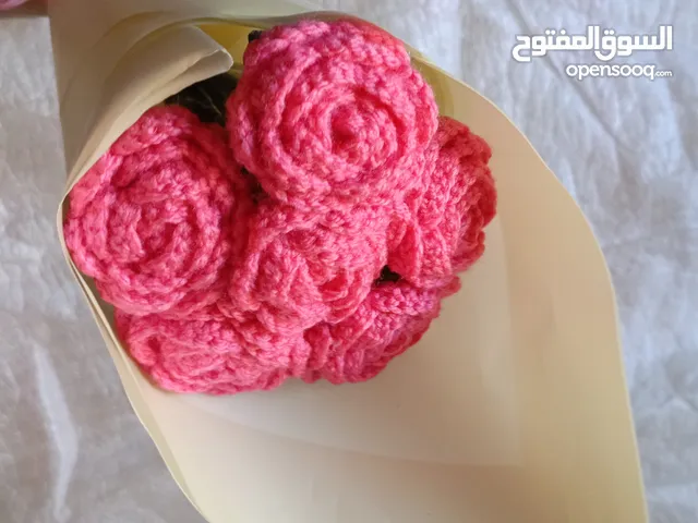 باقة ورد جوري كروشيه – اللون حسب الطلب فقط بـ 5 دنانير (لفترة محدودة)!