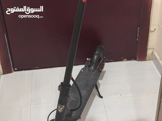 سكوتر للبيع 500 جديد وجميل يشتغل وسري 60 السرعة