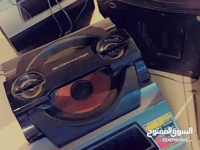 3 سماعات سوني للقاعات والاستراحات