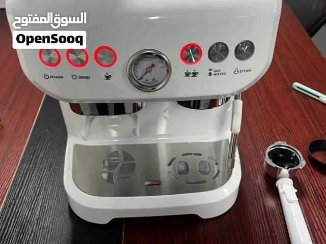 للبيع مكينه قهوه اسبرسيو مستخدمه قليل  جديده نظيفه السعر 100