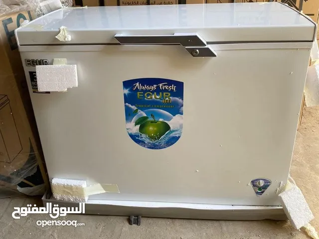 مجمدة حجم 11قدم 320 مجمدة حجم 14 قدم 400