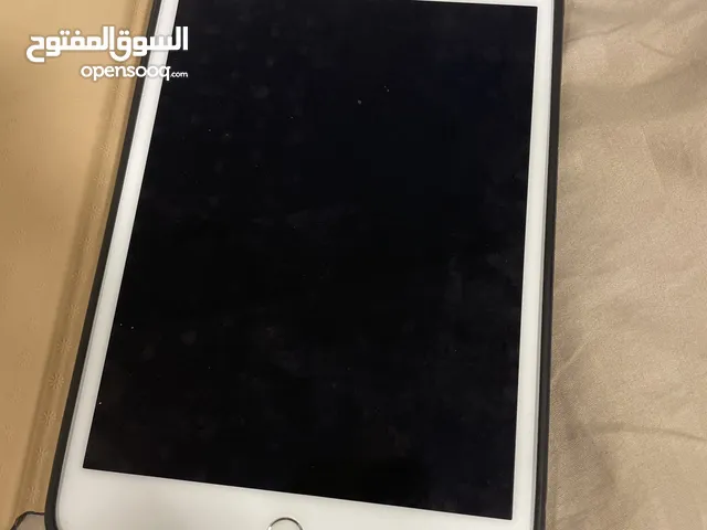 Apple iPad pro 5 64 GB in Sharjah