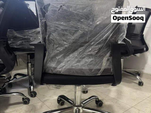 كراسي مكتب متحركة جديدة – جودة ممتازة – متوفر كمية وبالحبه