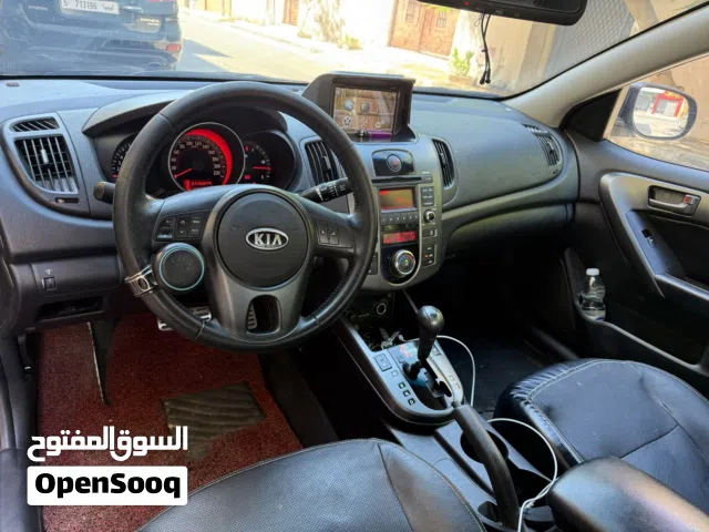 Kia forte 2010 فل