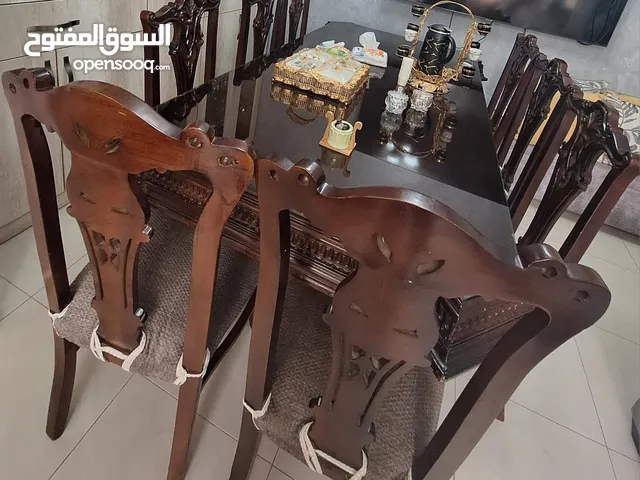 طاولة سفرة كبيرة