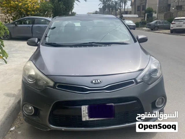 2014 كيا فورتي GT