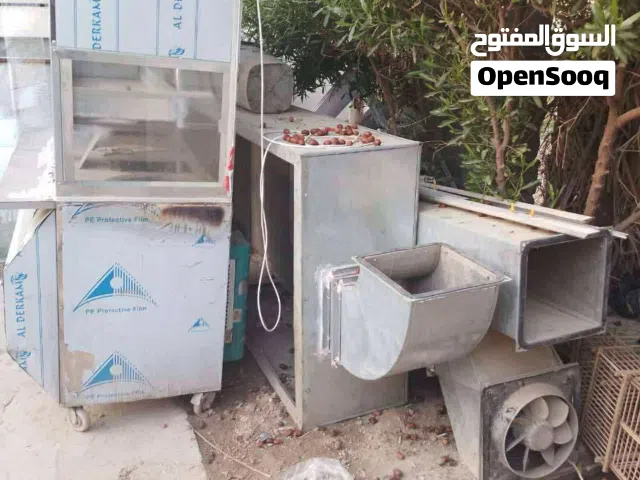 دكتات سحب هواء وستائر مكتبيه