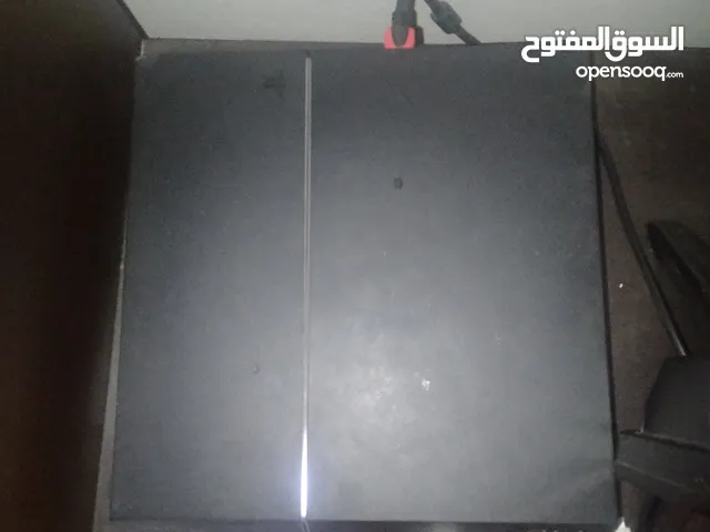 Play station 4 fat comme neuf