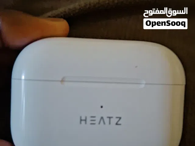 للبيع سماعة اذن HEATZ جودته عالية ومقاوم للماء استخدامه 4 شهور وضمانه 9 شهور وبسعر عجيب