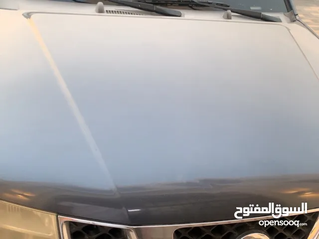 للبيع جيب ياثفندر حالة حيدة مكينه وقير موديل 2007
