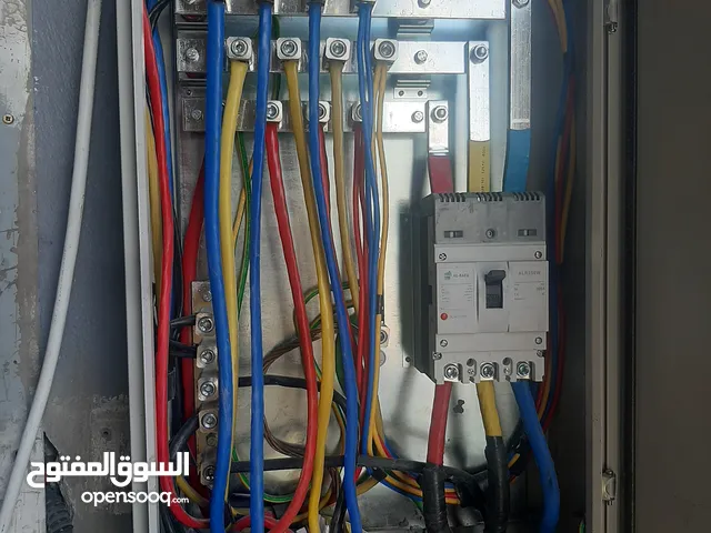 كهربائي منازل تركيب وصيانه جميع انواع الكهرباء