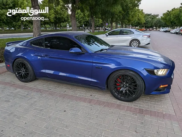 Ford Mustang 5.0 V8 2016 Blue