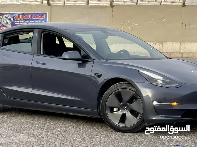 Tesla long range dual motor  بطارية اكبر حجم