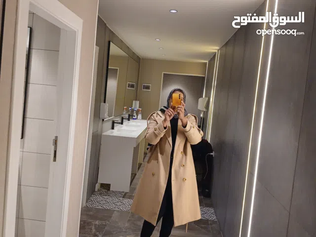 استاذه لغه الانجليزيه