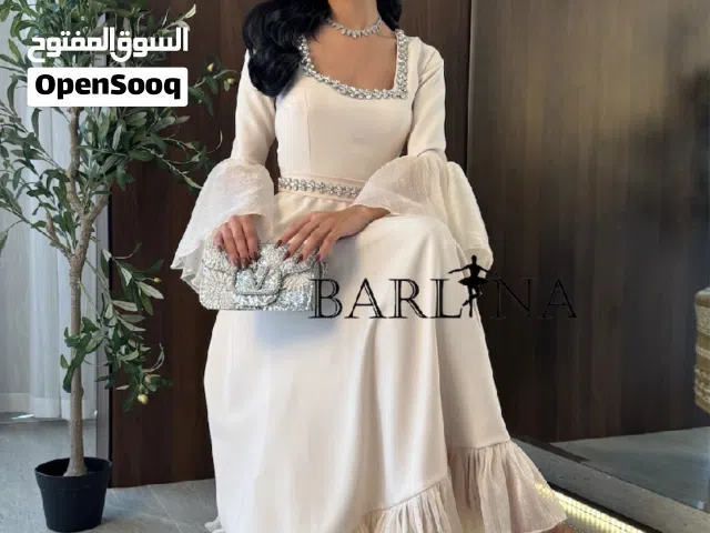 فستان جديد من المصممه السعودية
