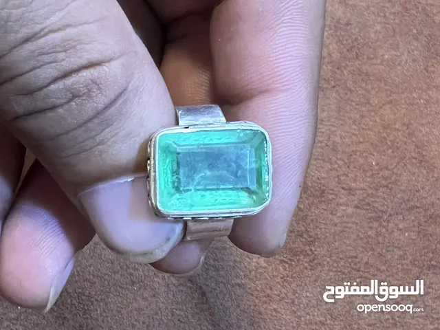 احجار ومحابس للبيع