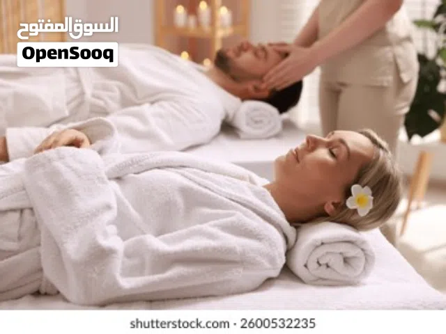 خبير علاج طبيعي ومساج استرخائي وعلاجية للسيدات والرجال في اماكن الاقامه
