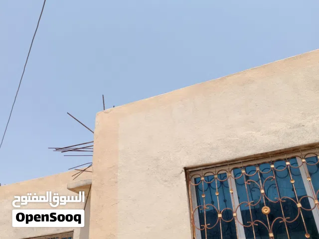 فله للبيع في عدن المدينة الخضرا حي الشباب المرحله الثالثه غيرمشطب من داخل ب70 الف سعودي