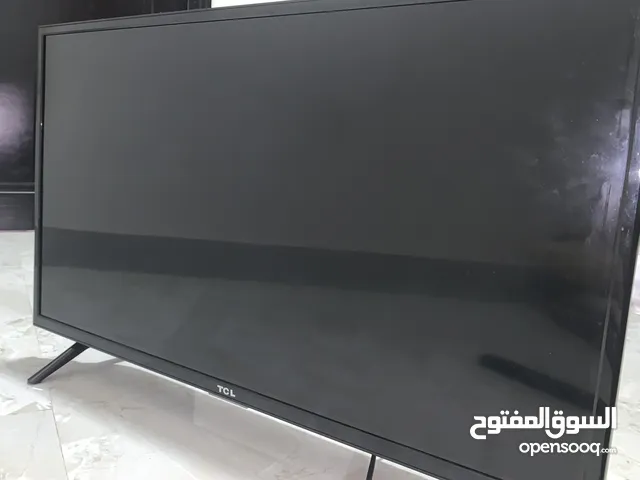 TCL Smart 32 inch TV in Muscat