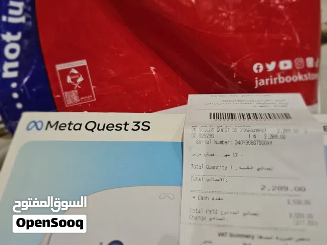 نظارة VR META QUEST 3S 256GB جديدة لم تستعمل ولا يوم بحالتها من جرير